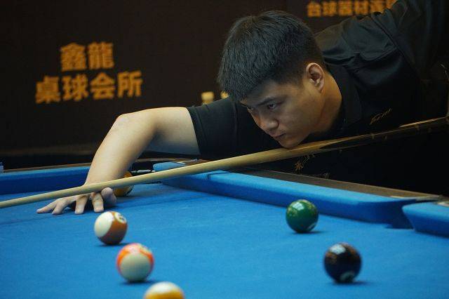 力求在中场 力求在中场